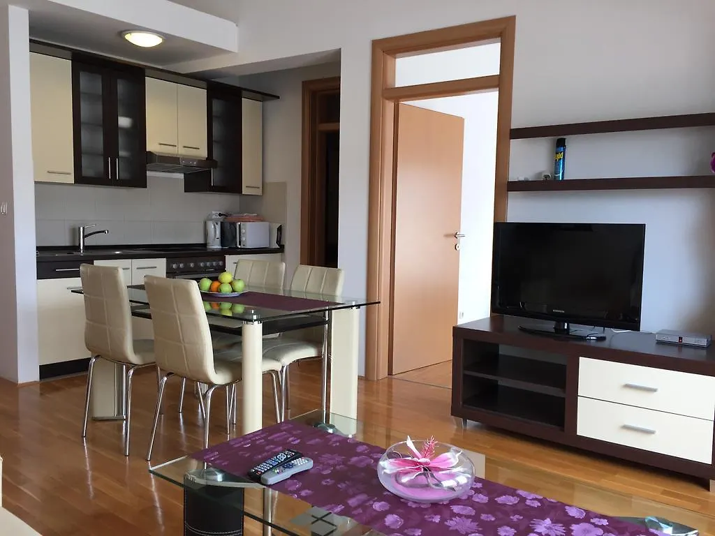 Apartments Villa Plaza Trogir