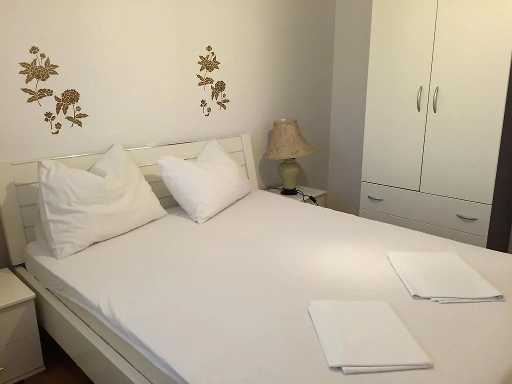 Apartments Villa Plaza Trogir