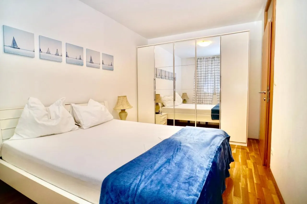 Apartments Villa Plaza Trogir