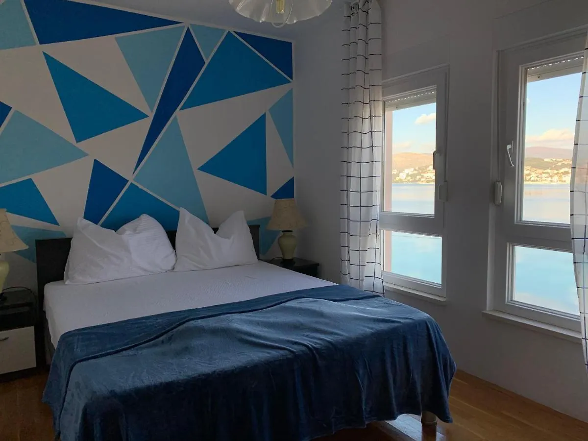 Apartments Villa Plaza Trogir